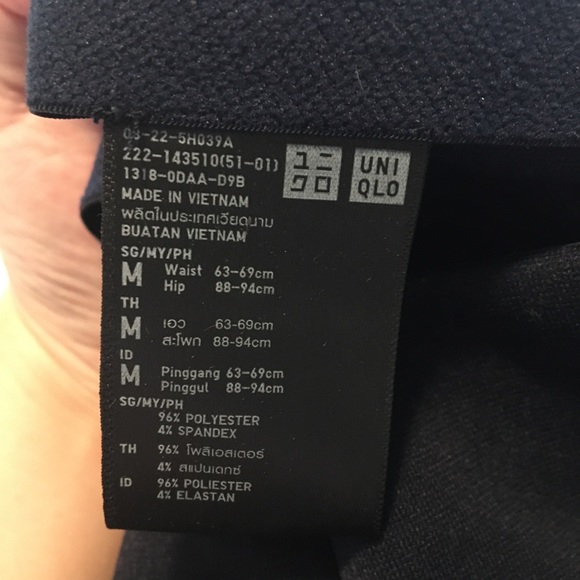 Uniqlo midi skirt - Picture 4 of 4